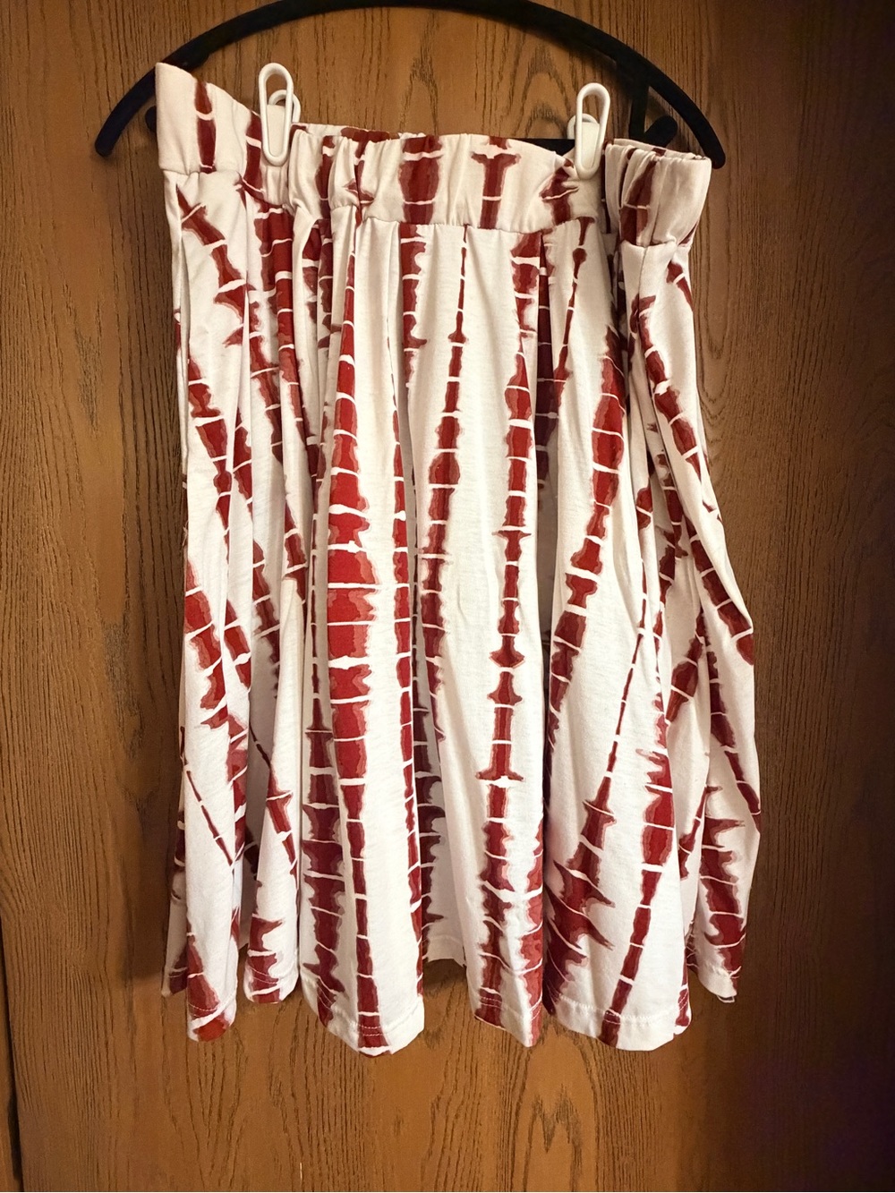 LuLaRoe White and Maroon Tie-Dye Midi Skirt